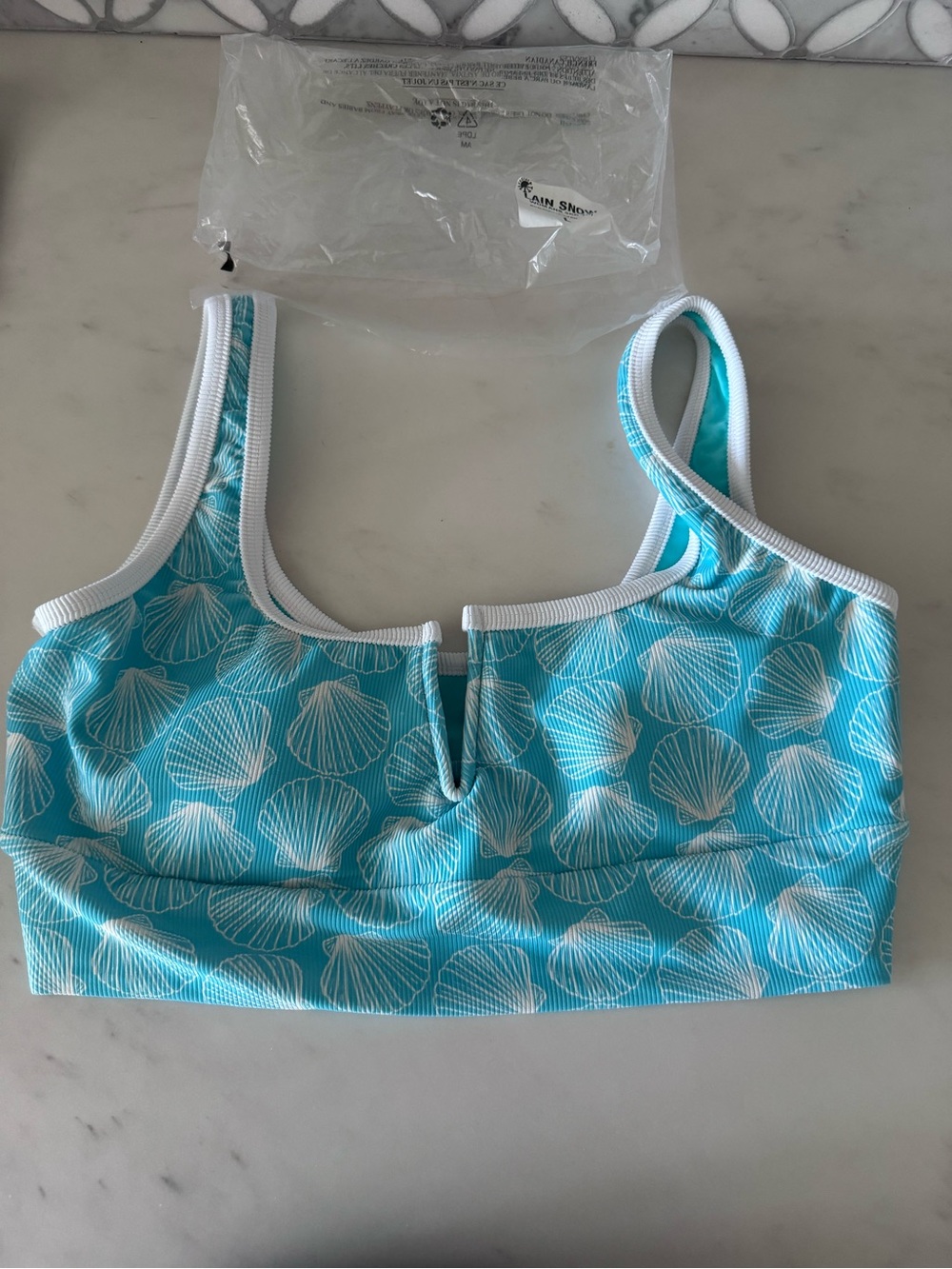 LainSnow swim top